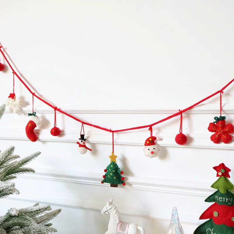 Felt Christmas Tree Garland by Maria Callary Toys