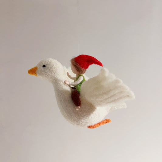 Needle Felting Kit for Handmade Felt Ornaments by Maria Callary Toys